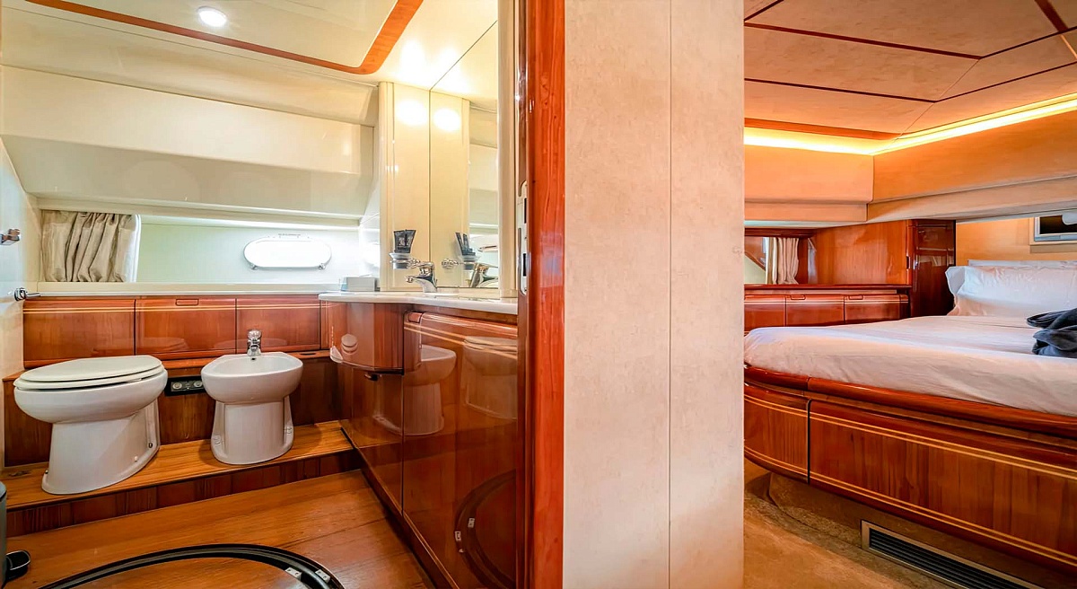 Аренда яхты Ferretti 80 Sofia на Пхукете